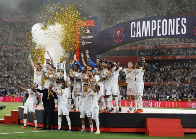 Vinicius Jr ăn mừng bàn thắng trong trận chung kết Cúp Nhà Vua