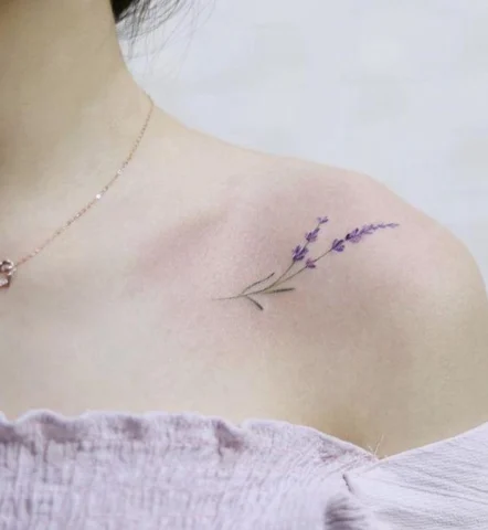 Ý nghĩa hình xăm quai xanh về sự quyến rũ